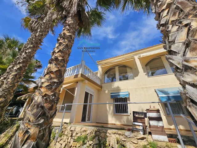 Espectacular finca con casa a la venta en La Nucia - foto 4