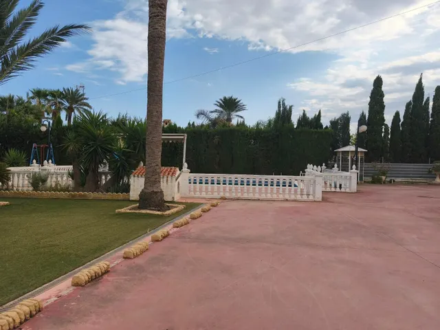 Chalet con piscina en peña las aguilas-Elche — 11