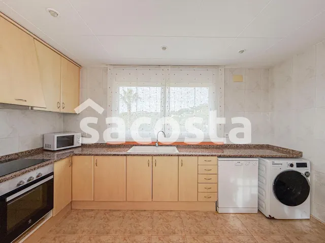 Casa en venta exclusiva con licencia turística — Els Pinars, - foto 5
