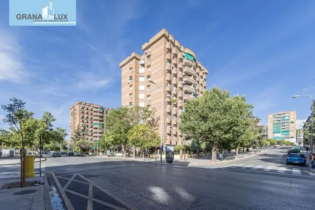 PISO CON GARAJE EN AV. PULIANAS — 34