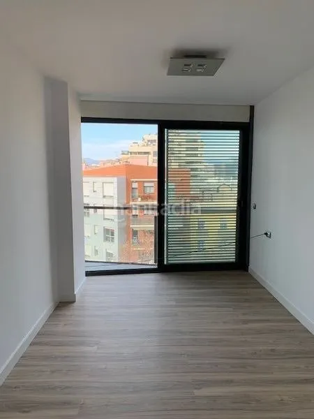 PISO CON VISTAS AL PARQUE — 20