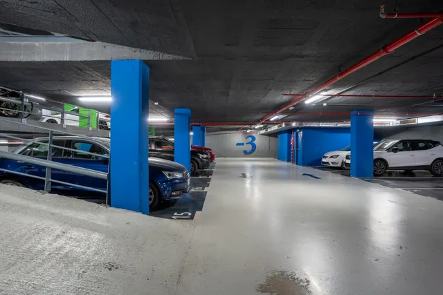 Parking 10m² en alquiler - Barcelona — 38