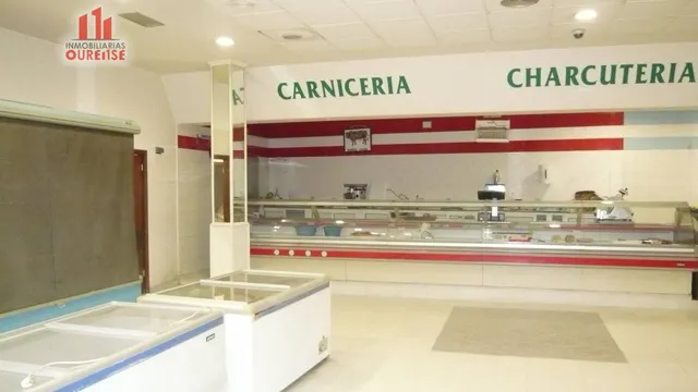 ALQUILER O VENTA  DE NEGOCIO EN ZONA CERCANA A LA RESIDENCIA — 7