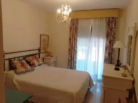 Amplio piso de 150 m2 en zona zoco – piscina y garaje incluido — 7