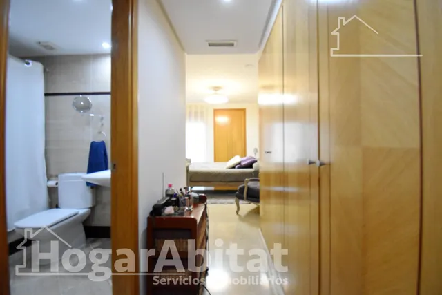 ¡Hogar de lujo! Muy amplio y luminoso en residencial con piscina, ascensor y dos terrazas — 36