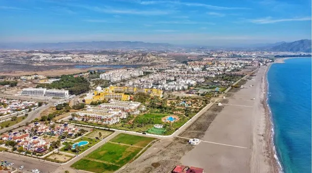 Moderno Apartamento de NUEVA construcción Y TOTALMENTE AMUEBLADO en Vera Playa — 4