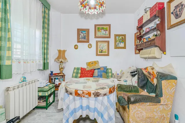 Casa independiente — 9