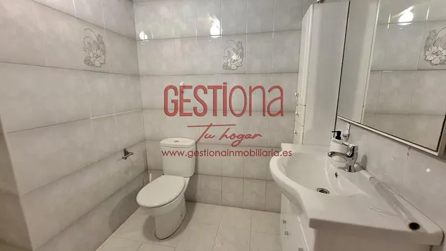 CASA COMPLETAMENTE REFORMADA EN ARENAS DE IGUÑA. — 29