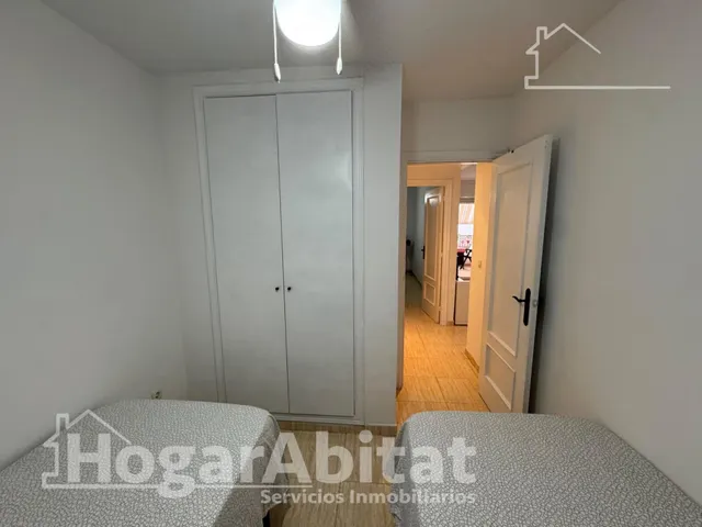 EXTERIOR EN RESIDENCIAL CON TERRAZA, GARAJE, TRASTERO Y PISCINA — 11