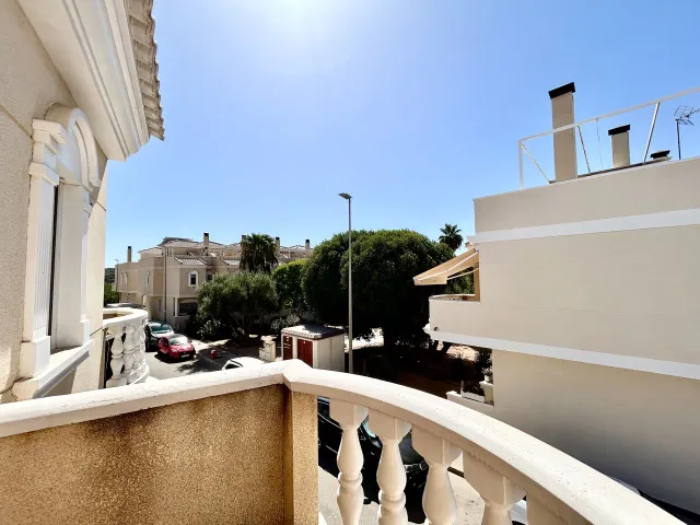 Casa 4 habitaciones 207m² en venta - Comunidad valenciana — 23