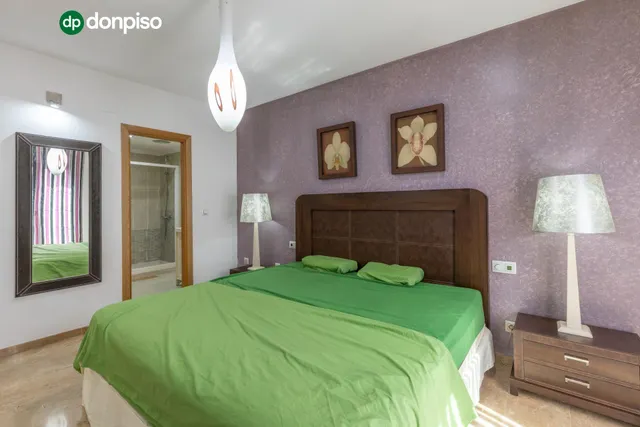 ADOSADA CON 4 DORMITORIOS, AMPLIAS TERRAZAS Y VISTAS A GRANADA Y SIERRA NEVADA — 22