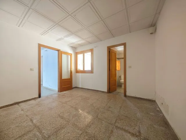 EXCELENTE OPORTUNIDAD: CASA DE 86 m2 EN PARCELA DE 120 m2 EN SAN AGUSTÍN (Junto a PAU II)  PRECIO: 220.000 € — 7