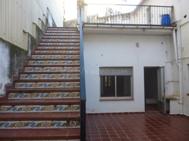Casa en Avda. Valencia - Ontinyent