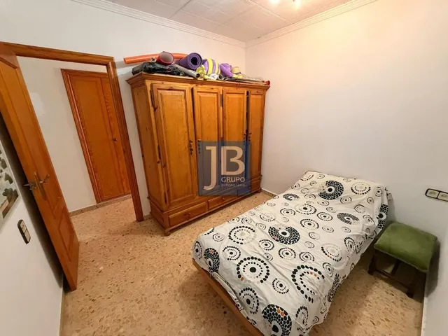 Piso 3 habitaciones 80m² en venta - LA REINA — 13