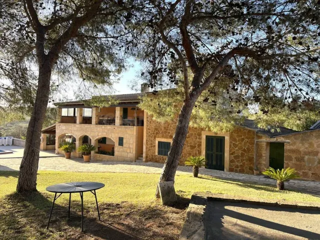 FINCA EXCLUSIVA EN ALQUILER DE INVIERNO – 6 DORMITORIOS EN P