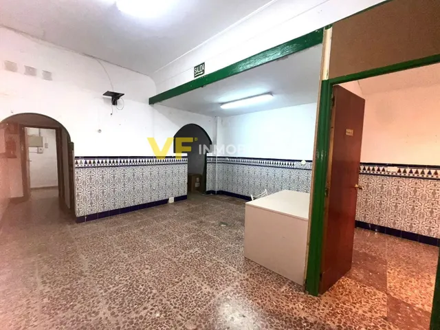 ¡Estupendo local en Olletas! — 7