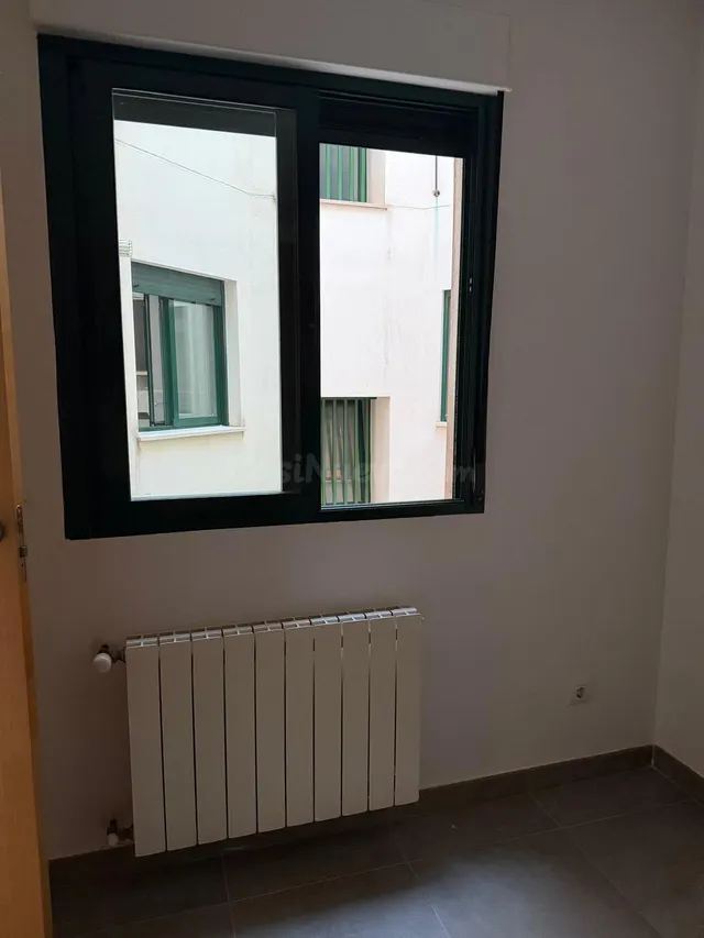 VENTA DE MAGNIFICO PISO CON PLAZA DE GARAJE EN MURO — 5