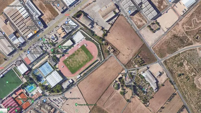 Parcela 31353m² en venta - Centro