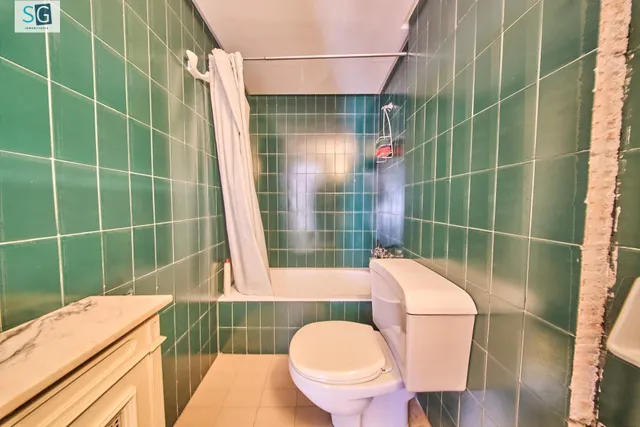 Residencia exclusiva en Paseo del Salón con vistas despejadas — 19