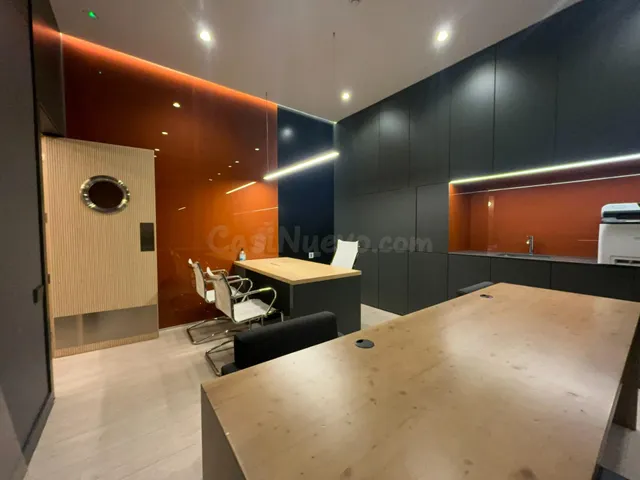 Espacio Exclusivo para tu Negocio de Lujo en La Avenida de E - foto 2