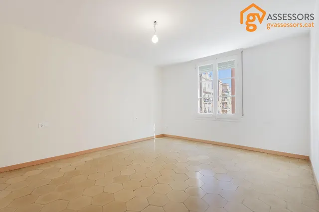 EXCLUSIVO PISO DE 133M2 CON 5 habitaciones — 9