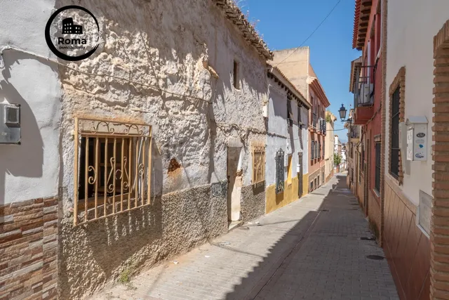Increíble oportunidad en el centro de la Zubia - foto 2