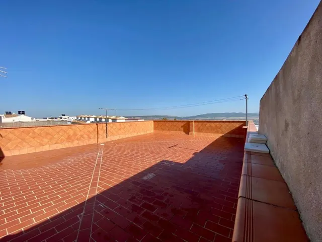 EDIFICIO ZONA PORTICHUELO — 15
