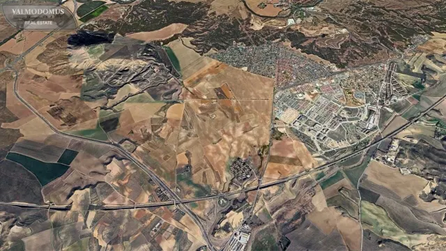 Terreno rural en venta - Torres de la Alameda - foto 2