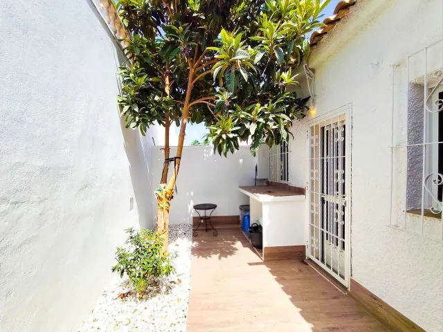 Casa 3 habitaciones 95m² en venta - La Zenia — 30
