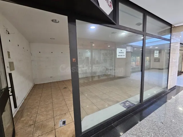 SE ALQUILA LOCAL COMERCIAL EN GALERIAS DE SANTO DOMINGO - foto 5