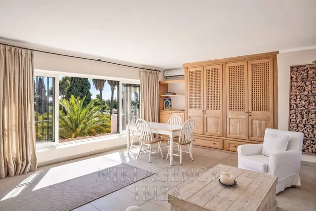 Casa-Chalet en Venta en Santa Eularia Des Riu Baleares — 17