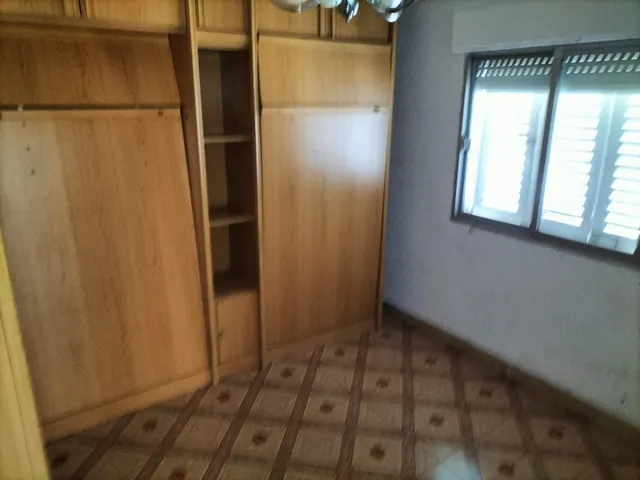SE VENDE PISO EN Piso en venta en Calle de Blas Cabrera, 32 — 16