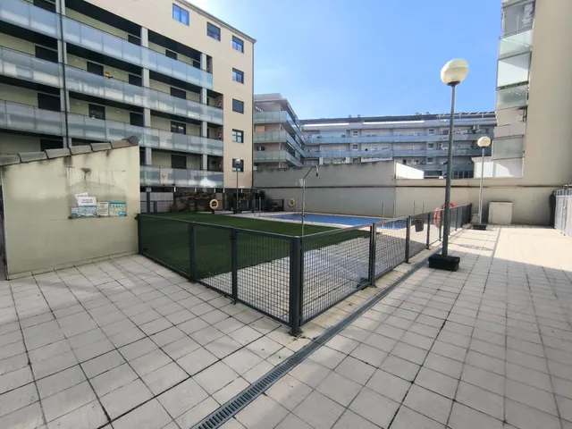 Se vende en cesión de remate Piso en cuarte de Huerva, dos dormitorios, dos baños. Garaje y Trastero incluidos. Piscina comunitaria. — 6