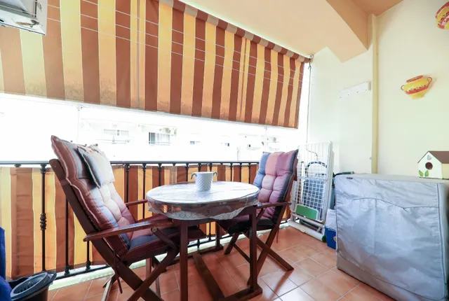 Amplio piso de 3 dormitorios con terraza, garaje y trastero en Las Lagunas — 13