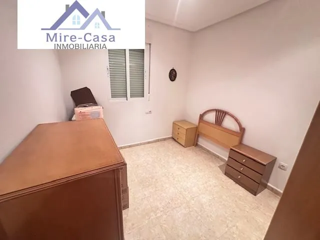 SE VENDE PISO NUEVO EN PLAZA MADRID — 3