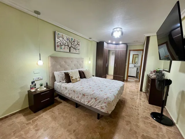 ¡Piso de 147 m2 con gran terraza, ascensor y 4 habitaciones! — 9