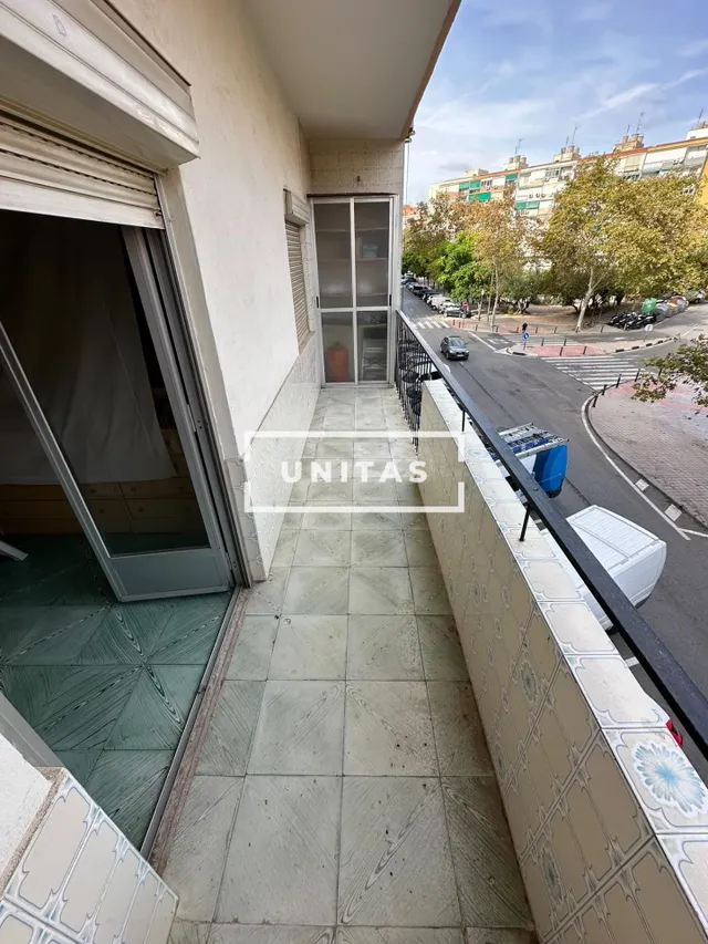 Oportunidad de Inversión, 2º Planta con Ascensor. — 12