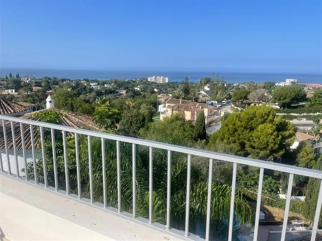 Chalet 4 habitaciones 342m² en venta - Marbella — 41