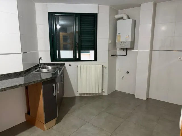 VENTA DE MAGNIFICO PISO CON PLAZA DE GARAJE EN MURO — 7