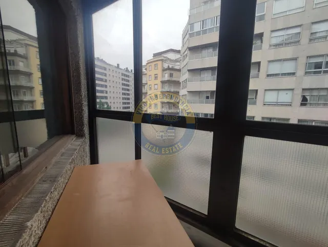 Exclusiva vivienda de gran amplitud en pleno centro de Vigo, entorno Pizarro — 29