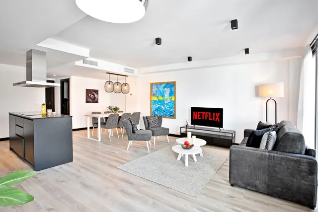 VENTA DE PISO EN LA ZONA DE HIPÓDROMO DE MIJAS COSTA. 2 DORMITORIOS, TERRAZA Y PARKING. — 5