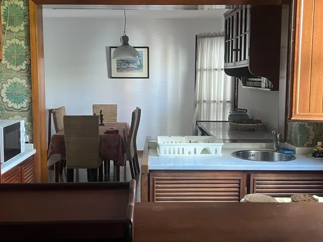 Se venden dos pisos de 2 habitaciones cada uno, con licencia turística — 31