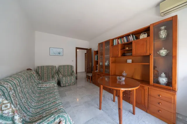 GRAN PISO/ATICO EN EL CENTRO DE MOTRIL  CON 183 M2 — 21