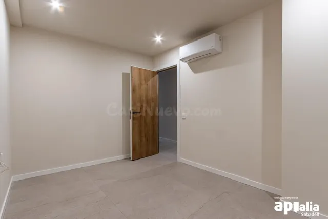 CASA TOTALMENT REFORMADA A ESTRENAR AMB DUES TERRASSES AL CE - foto 4