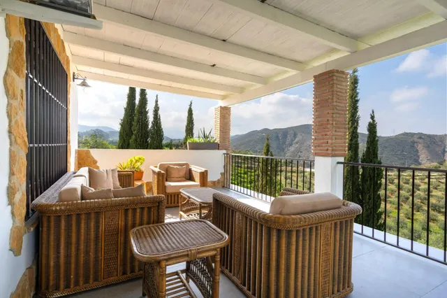 Casa independiente en venta en Los Alberos – Coín (Málaga) — 13
