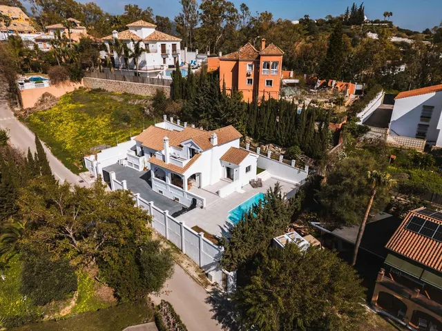 Chalet 5 habitaciones 452m² en venta - Costa Del Sol — 43