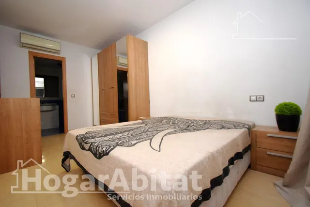¡UBICACIÓN IDEAL! AMPLIO, BONITO Y EXTERIOR CON GARAJE Y BALCÓN — 39