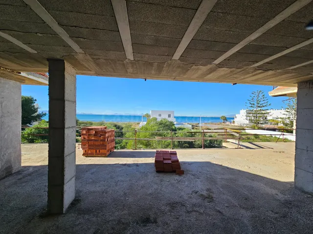 Estructura de chalet en La Manga del Mar Menor – km 18 — 2