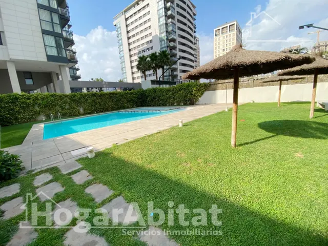 Vive con el confort de un exclusivo residencial con piscina,