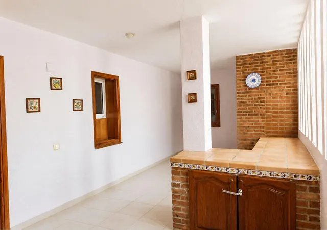 Chalet en cruz de gracia con apartamento independiente — 12